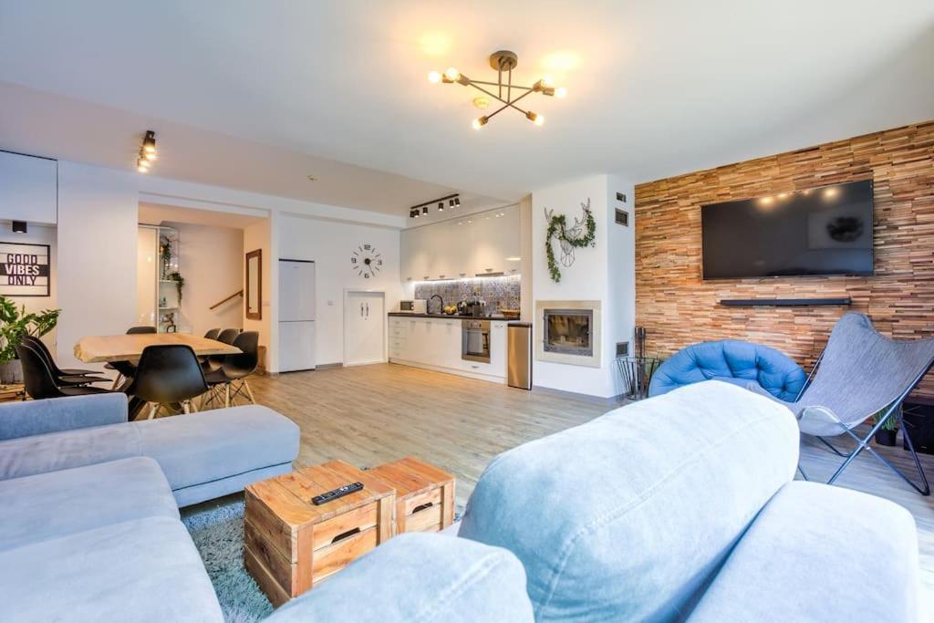 Splendor 3 Bedroom Flat In Silver Mountain Poiana Brasov Exteriör bild