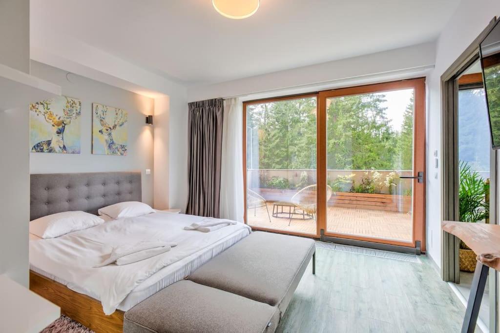 Splendor 3 Bedroom Flat In Silver Mountain Poiana Brasov Exteriör bild