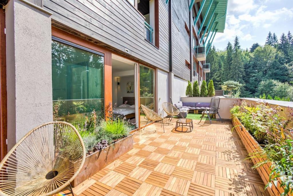 Splendor 3 Bedroom Flat In Silver Mountain Poiana Brasov Exteriör bild