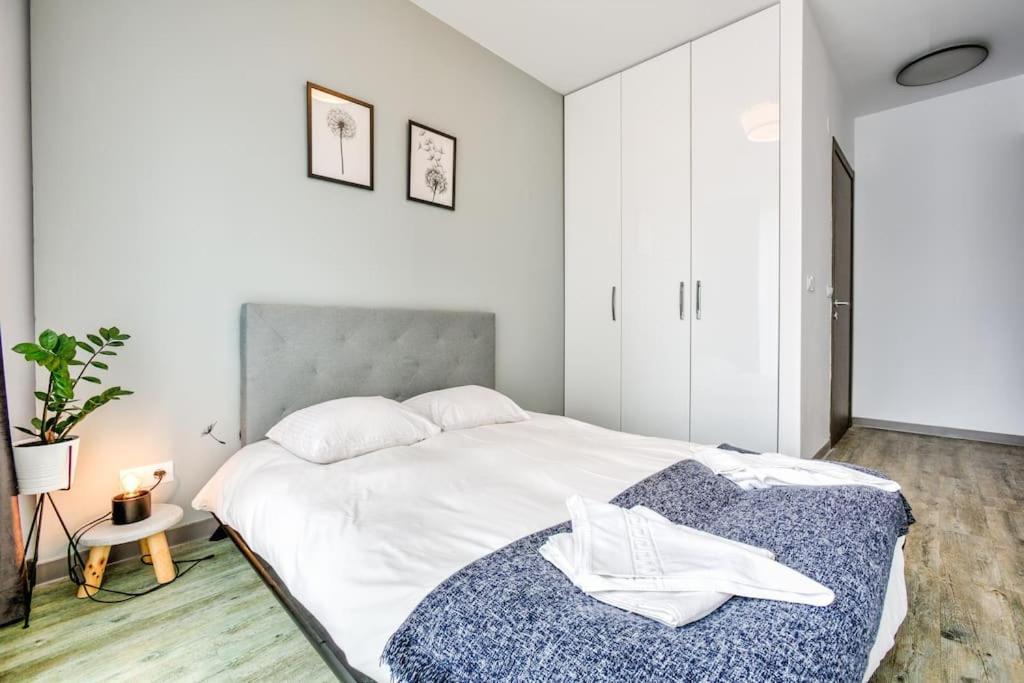 Splendor 3 Bedroom Flat In Silver Mountain Poiana Brasov Exteriör bild